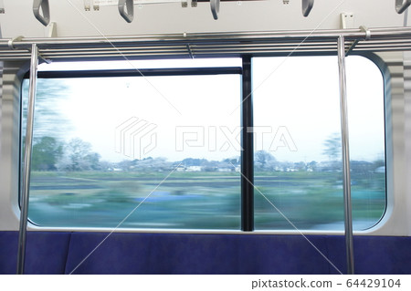 通過新的電暈措施打開窗戶(JR East / 2020年4月) 通過新的電暈措施打開窗戶(JR East / 2020年4月) 64429104