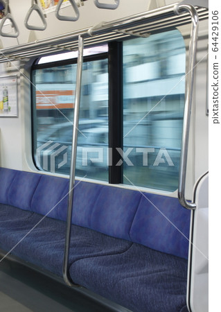 Window opening operation by new corona measures (JR East / April 2020) Window opening operation by new corona measures (JR East / April 2020) 64429106