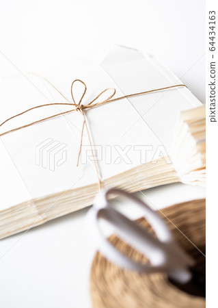 可回收垃圾/牛奶包 64434163