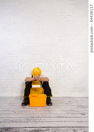 With long and monotonous work, fatigue makes itself felt. With long and monotonous work, fatigue makes itself felt. 64436117