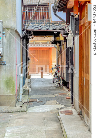 Street near Shijo-dori in Kyoto 64437052