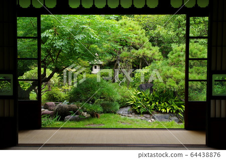 日式房子花園 日式房子花園 64438876