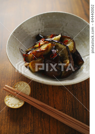 Stir-fried eggplant with miso Stir-fried eggplant with miso 64440002