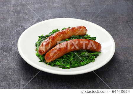 Cima de Rapa and Salsiccia 64440634