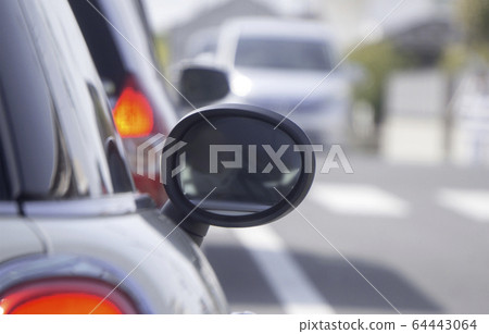 Side mirror Side mirror 64443064