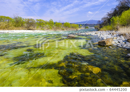 Tone River 4 in the thaw Tone River 4 in the thaw 64445200