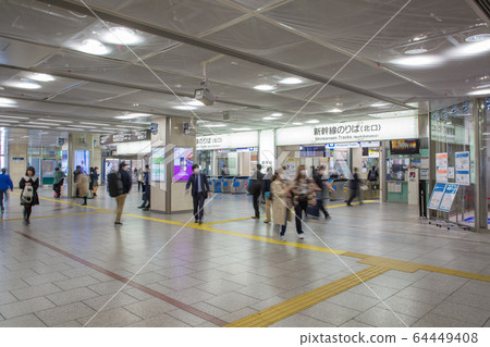 名古屋站新幹線平台北口 64449408