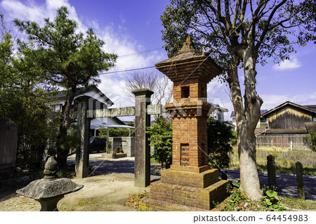 鳥取縣東北市北羽市北榮町出雲大社Yura樹枝磚燈籠 64454983