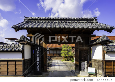 Uchibuki Tamagawa, Kurayoshi City Preservation area for traditional buildings, Komyoji Sanmon, Kurayoshi City, Tottori Prefecture 64455507