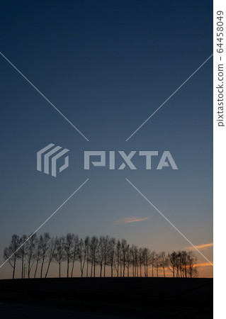 美麗的夕陽的天空@美瑛鎮 美麗的夕陽的天空@美瑛鎮 64458049