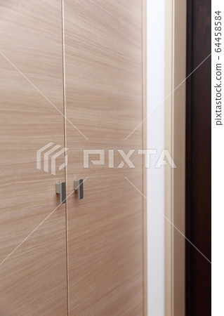 Clogs (Shoes Box Entrance Storage Copy Space House Apartment House Life Furniture) 64458584