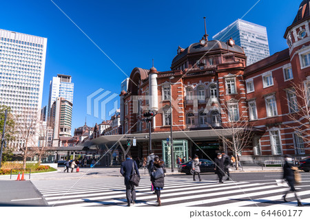 《Tokyo》Tokyo Station/Marunouchi cityscape 64460177