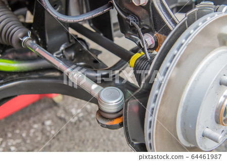 [Car suspension] 64461987