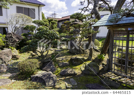 Toyota House Ruins Garden, Kitaei-cho, Tohaku-gun, Tottori Prefecture 64465815