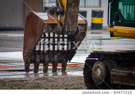 Excavator Excavator 64475318
