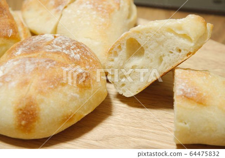 手工麵包的橫截面（仿古） 64475832