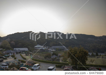 露營地的黎明 露營地的黎明 64479880