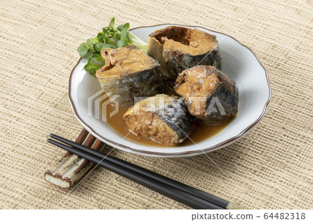 Mackerel can miso 64482318