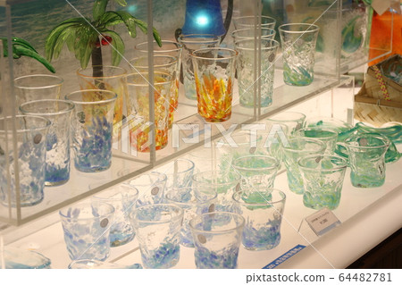 Ryukyu glass 64482781