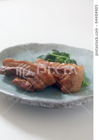 Braised pork Braised pork 64484905
