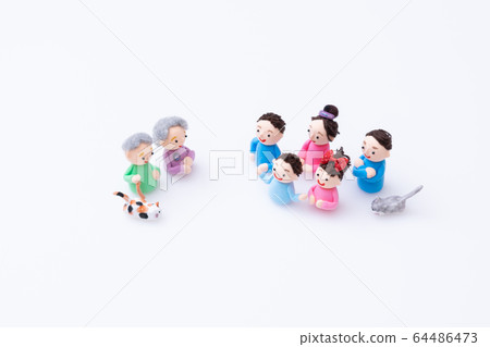 手工紙泥娃娃，祖父母與家人，回家 64486473