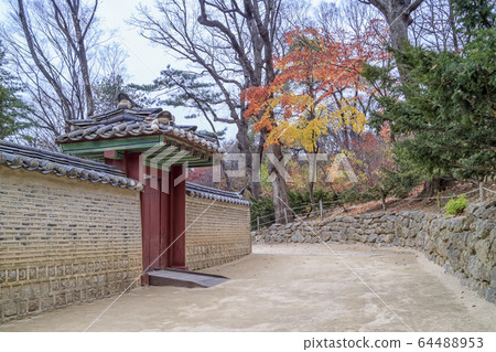 首爾特別市鐘路區鐘m市 64488953