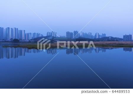 Gallery Reservoir, Ansan City, Gyeonggi-do 64489553