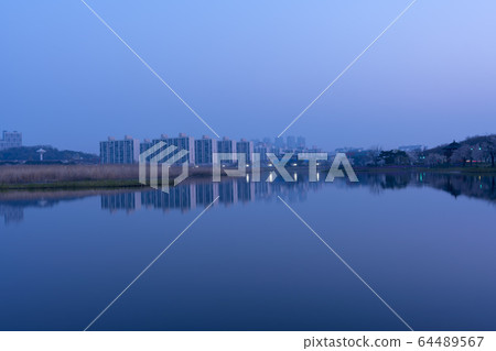 Gallery Reservoir, Ansan City, Gyeonggi-do 64489567