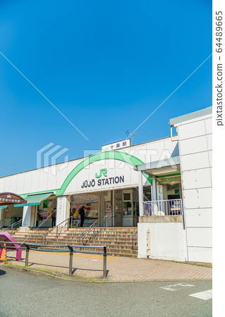 Scenery around Jujo Station in Kita-ku, Tokyo 64489665