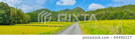 The famous mountain of Tamba, Kokuzosan mountaineering entrance (Sanda City, Hyogo Prefecture) * The shooting position in the comment section of the work The famous mountain of Tamba, Kokuzosan mountaineering entrance (Sanda City, Hyogo Prefecture) * The shooting position in the comment section of the work 64490327