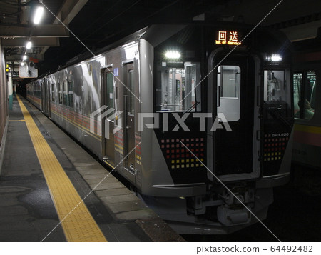 GV-E400 series arrived at Niitsu station 64492482