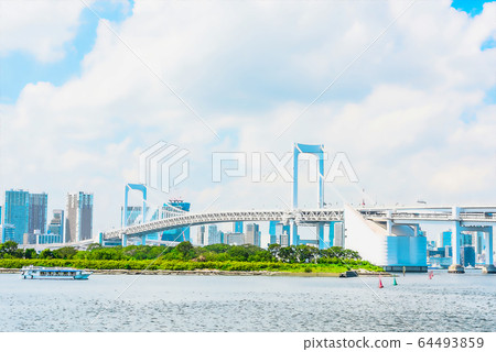 白天的彩虹橋,動漫風格 白天的彩虹橋,動漫風格 64493859