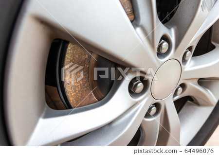 Rust formed on disk brake after vehicle stay vehicle stay stationary for two weeks 64496076