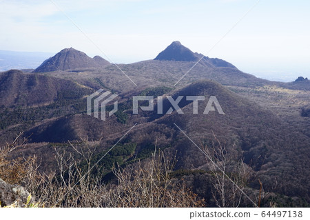 Gunma Prefecture Somma of Mt. Haruna From the summit of Mt. Karabataga towards Haruna Fuji 64497138