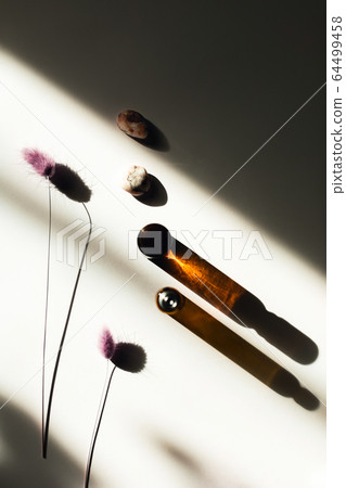 Photo on aromatherapy and mental health. Photo on aromatherapy and mental health. 64499458