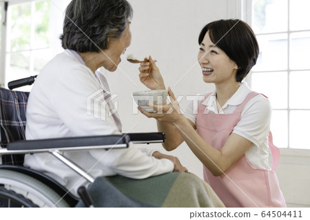 Meal care Meal care 64504411