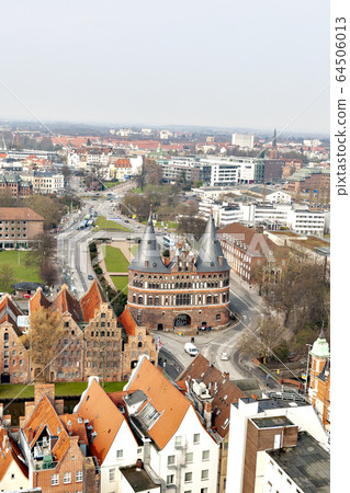 Holsten Gate in Lubeck, Germany Holsten Gate in Lubeck, Germany 64506013