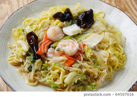 五子五花蕎麥麵 五子五花蕎麥麵 64507016