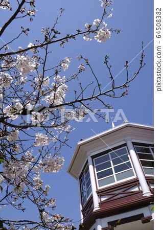 Western-style architecture school in Nishinomiya Imazu Rokkakudo Western-style architecture school in Nishinomiya Imazu Rokkakudo 64508382