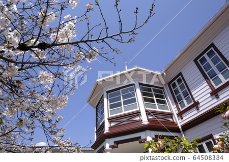 西宮今津六國堂的西洋建築學校 西宮今津六國堂的西洋建築學校 64508384