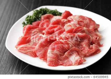 Japanese beef chopped 64509945