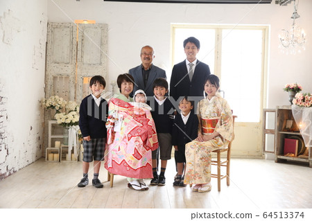 Shrine visit Shrine visit 64513374