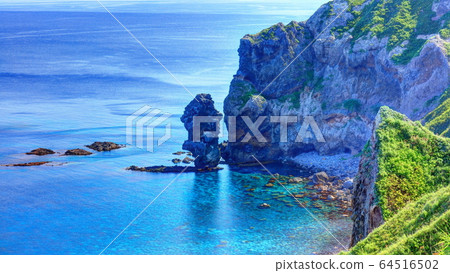 Cape Kamui: Mizunashi Tateiwa and Nenbutsu Tunnel 64516502