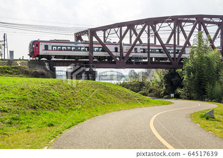 Aichi Prefecture Kisogawa Cycling Road Meitetsu Train 64517639