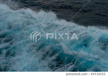 從船上看到的海浪 從船上看到的海浪 64519252