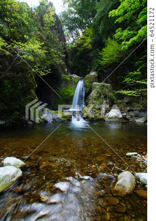 Koshinogawa Falls, Kozagawa Town, Higashimuro District, Wakayama Prefecture Koshinogawa Falls, Kozagawa Town, Higashimuro District, Wakayama Prefecture 64521172