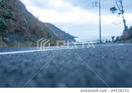 一條路 一條路 64526233