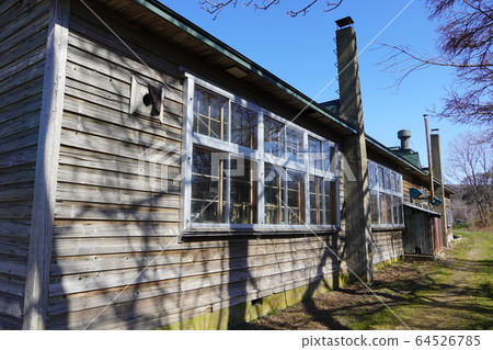 Former school building of Mashike Elementary School Former school building of Mashike Elementary School 64526785