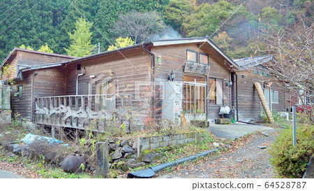 Seri no Yu 64528787