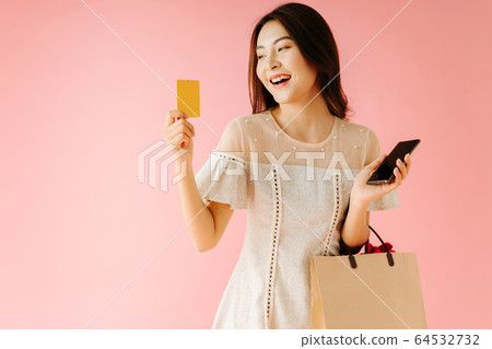 Girl Shopping Girl Shopping 64532732